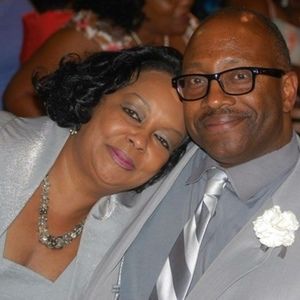 Meet your Posher, Dee